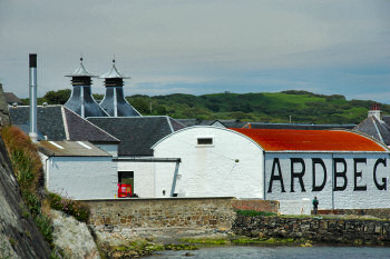 Picture of Ardbeg distillery from the seaside