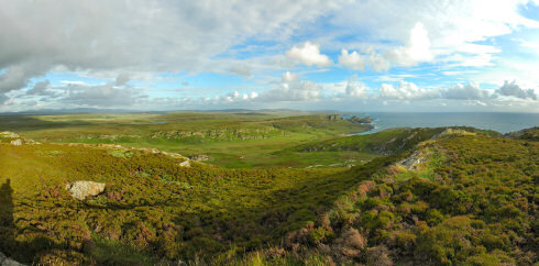 Picture of a panoramic view over a glen (valley) on an island
