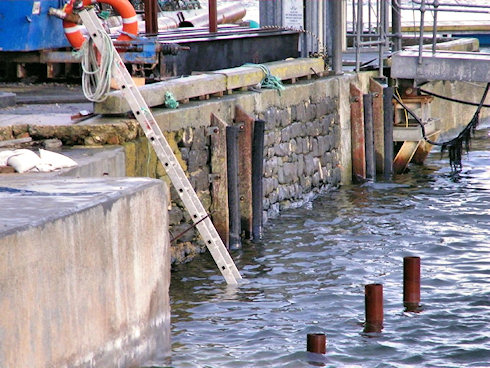 Picture of a detailed view of some quay wall repair work