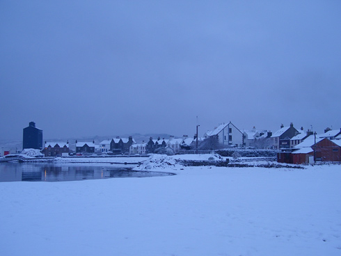 Picture of an island village in the snow