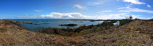 Picture of a panoramic view over a coastal landscape with skerries