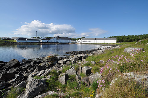 Picture of Laphroaig distillery seen across the bay