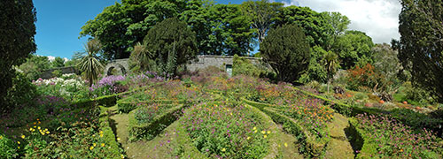 Panoramic picture of a walled garden